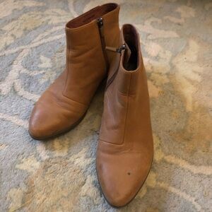 Dansko Serenity Booties 39 Eu Leather Wedge Ankle Side Zip Caramel Waterproof